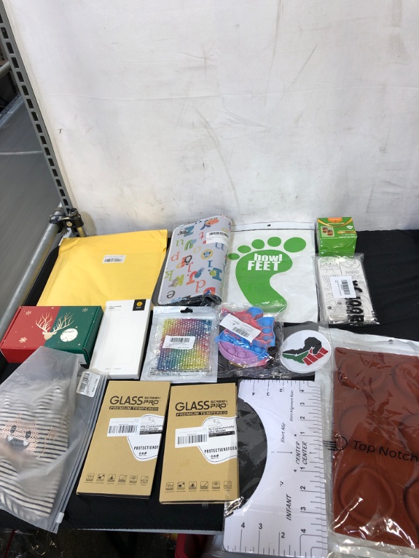 Photo 1 of 15 PCS MISC. BAG LOT