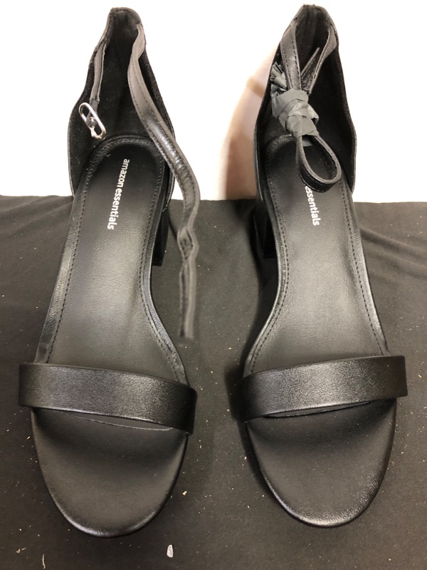 Photo 2 of Amazon Essentials Women's Two Strap Heeled Sandal---Size 5.5