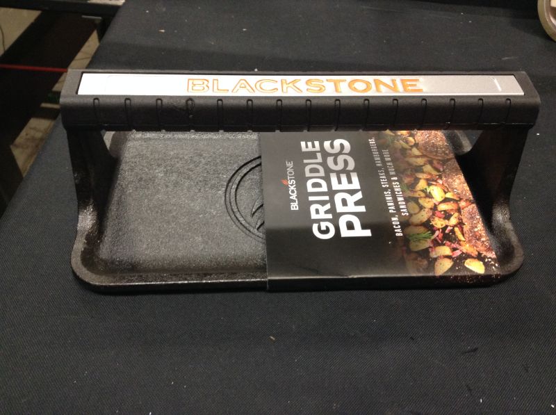 Photo 3 of Blackstone Culinary Series Medium Griddle Press