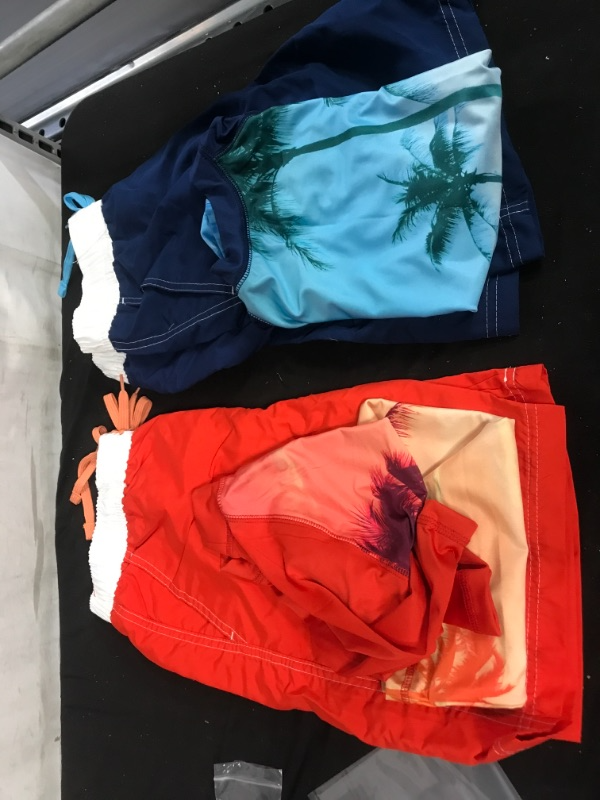 Photo 2 of Big Chill Boys' Rash Guard Set - 4-Piece UPF 50+ Long Sleeve Swim Shirt and Trunks Swimsuit Set ( SIZE 14 Big Boy)
