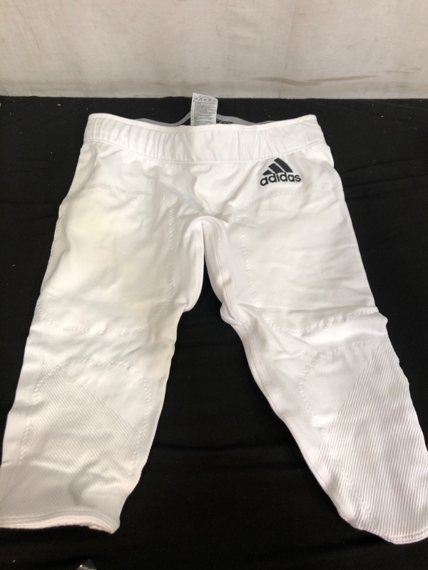 Photo 2 of adidas Press Coverage Football Pant
SIZE KIDS LARGE