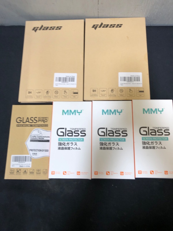 Photo 1 of MIS LOT OF SCREEN PROTECTORS FOR FOR SAMSUNG GALAXY & IPAD MINI PRO 