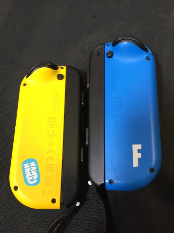 Photo 1 of Joy-Con (L)/(R) Fortnite Fleet Force Bundle