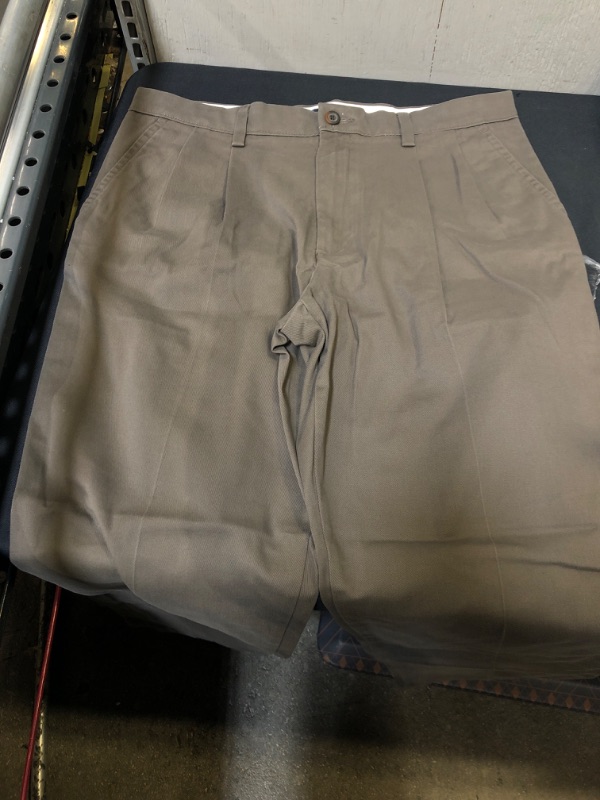 Photo 2 of Dockers Men's Classic Fit Easy Khaki Pants - Pleated
33 X 30