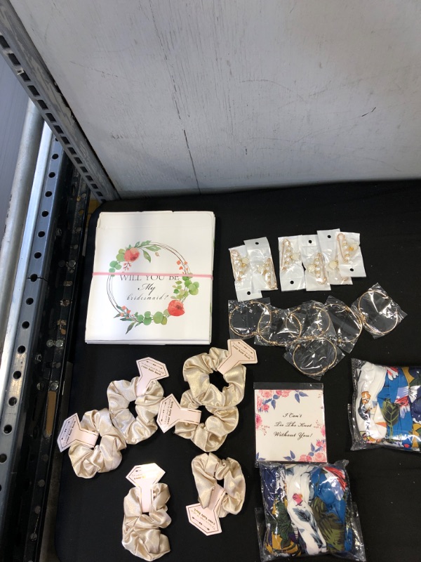 Photo 1 of 3 ITEM COUNT 36pcs Bridesmaids Proposal Gift Set 6 Bridesmaid Proposal Boxes,6 Love Knot Bracelet with 6 I Can't Tie The Knot Card and 18 No Crease Hair Ties &  Catery Sports Headbands No Slip Grip Hairband Elastic Single Band Silicone Lined Sweatband Yog
