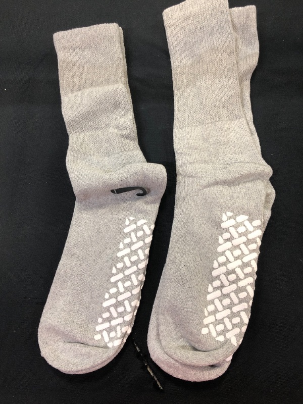 Photo 2 of Debra Weitzner Loose Non-Binding Fit Sock - Non-Slip Diabetic Socks for Men and Women - Crew 9 (2 Pair)