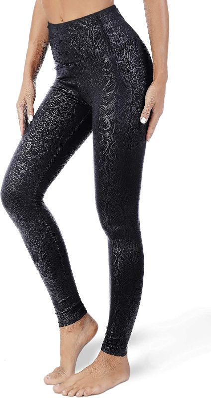 Photo 1 of  Women's High Waisted Yoga Pants with Pockets Pattern Workout Sports Running Athletic Leggings  -- Size Medium --
