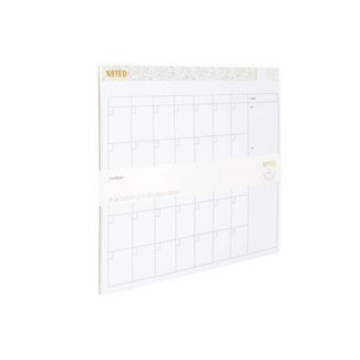 Photo 1 of Undated Post-it Desk Calendar Pad White