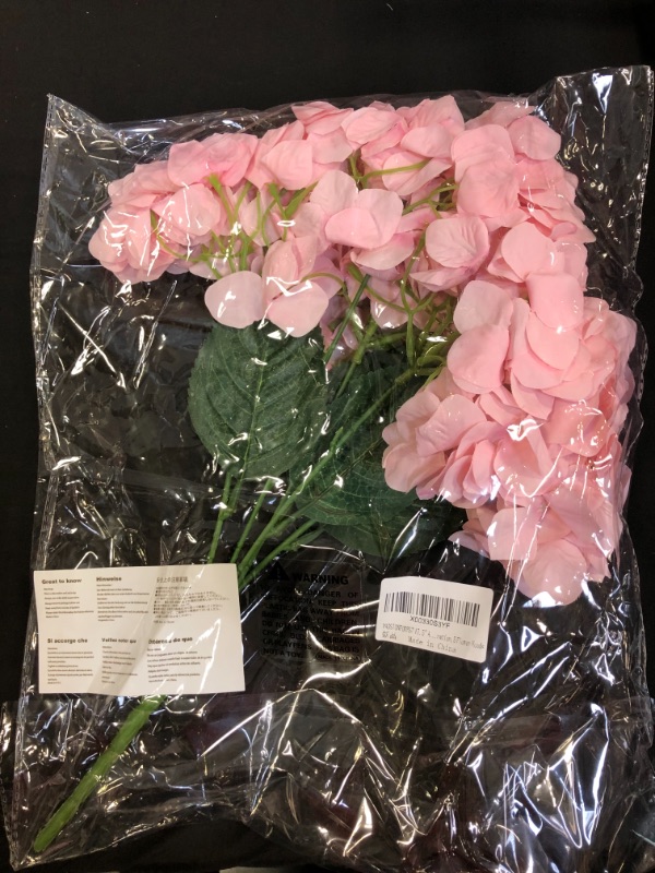 Photo 3 of 17.5" Pink Hydrangea Artificial Flowers with Stems, Passionforest Faux Pink Flowers for Spring Decoration,5 Branches
