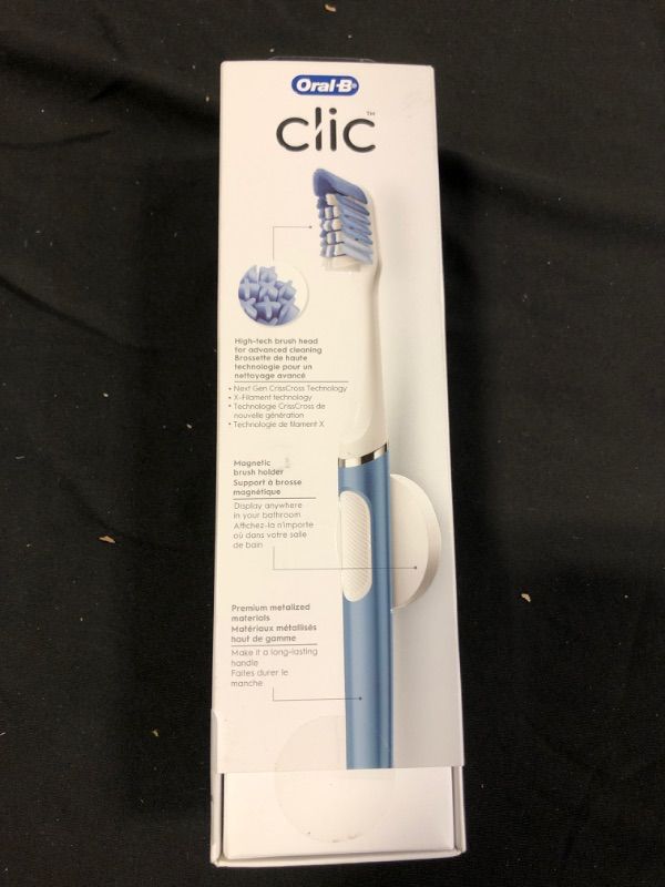 Photo 2 of Oral-B Clic Manual Toothbrush with 2 Replaceable Heads and Magnetic Brush Mount, Alaska Blue, 1 Count