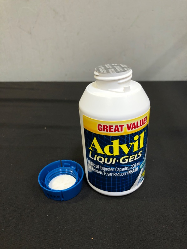 Photo 2 of /Advil Liqui-Gels Pain Reliever and Fever Reducer Liquid Filled Capsule, 200 mg - 200 count, 09/2024