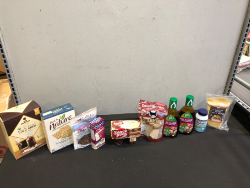 Photo 1 of 10 MISC FOOD ITEMS BAG LOT. EXP VARIES FROM (LEFT TO RIGHT) : 09/08/2022 - 03/2024