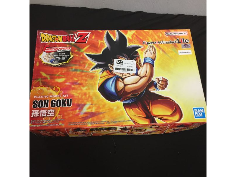 Photo 2 of Bandai Hobby Figure-Rise Standard Son Goku Dragon Ball Z Model Kit Figure, Multi (BAN219762)
