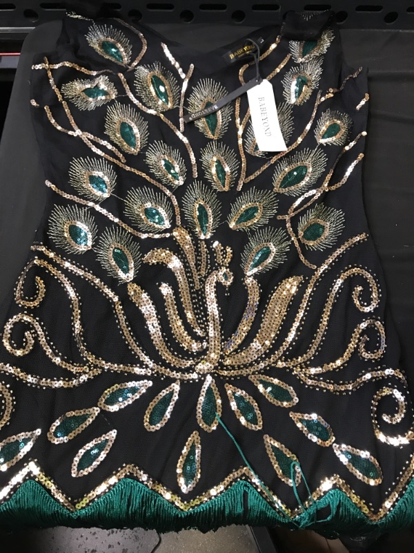 Photo 2 of BABEYOND 1920s Fringed Sequin Dress 20s Peacock Dress Vintage Flapper Gatsby Costume Dress
SIZE L