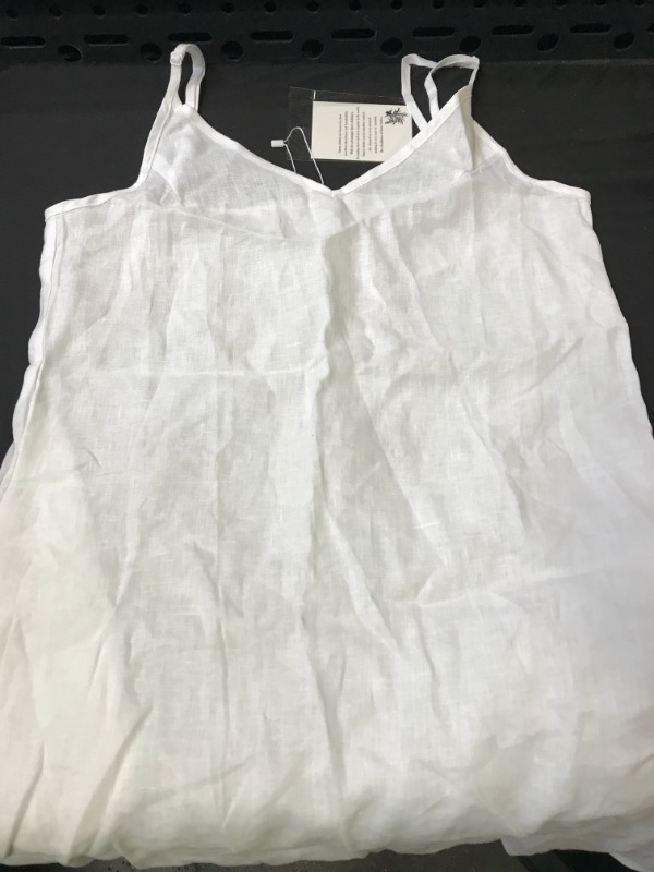 Photo 2 of Amazhiyu 100% Linen V-Neck Sleeveless Dresses with Slit High Low Hem Spaghetti Strap Cami Dress
SIZE UNKOWN (POSSIBLY M)