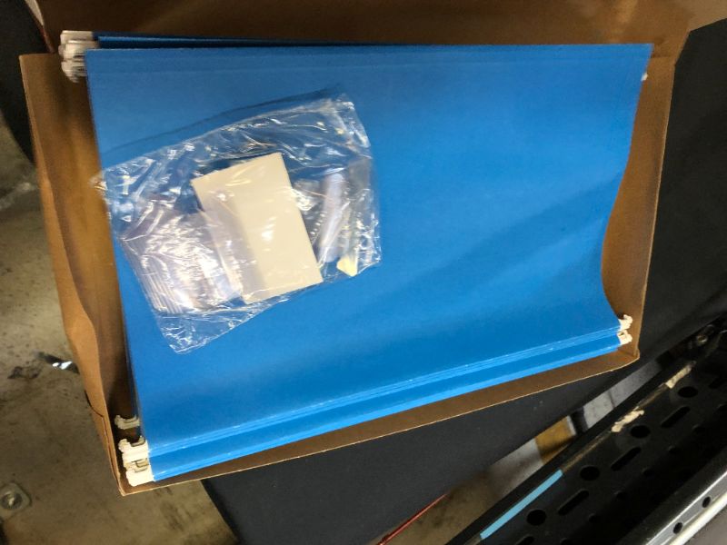 Photo 1 of Pendaflex - Recycled hanging folders 25PC