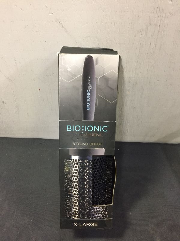 Photo 1 of BIO IONIC Graphene MX Styling Brush
DAMAGED BOX
