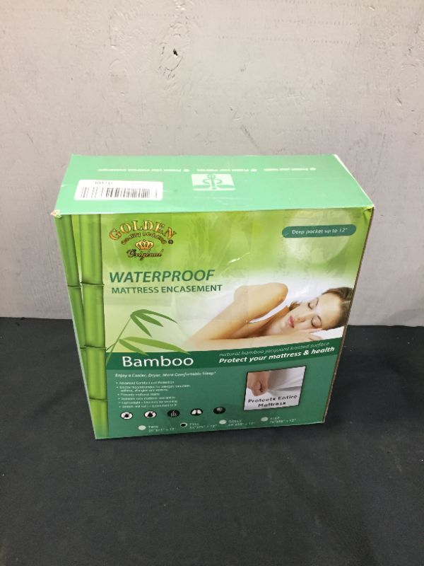 Photo 3 of Bamboo Mattress Protector with Zipper, 100% Waterproof, King Size Mattress Cover, Ultra Soft, Refreshing Jacquard Fabric, Breathable, No Noise, Zippered Mattress Cover
