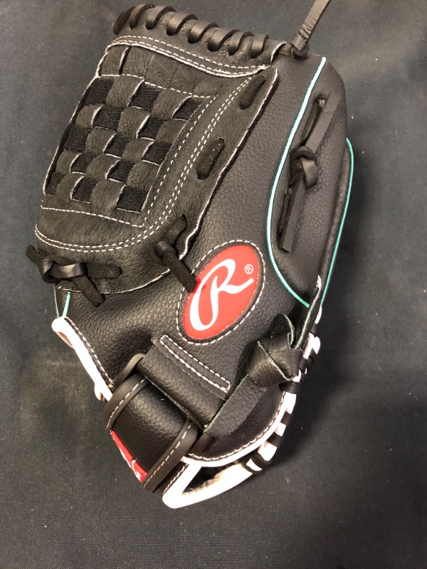 Photo 1 of 14-INCH RSB OUTFIELD GLOVE