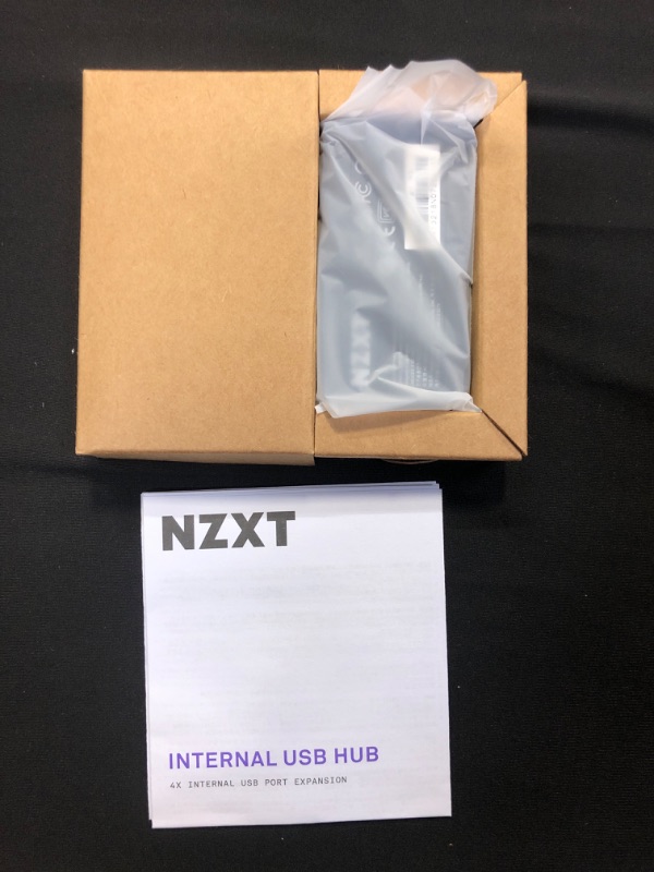 Photo 2 of NZXT Internal USB Hub 3
