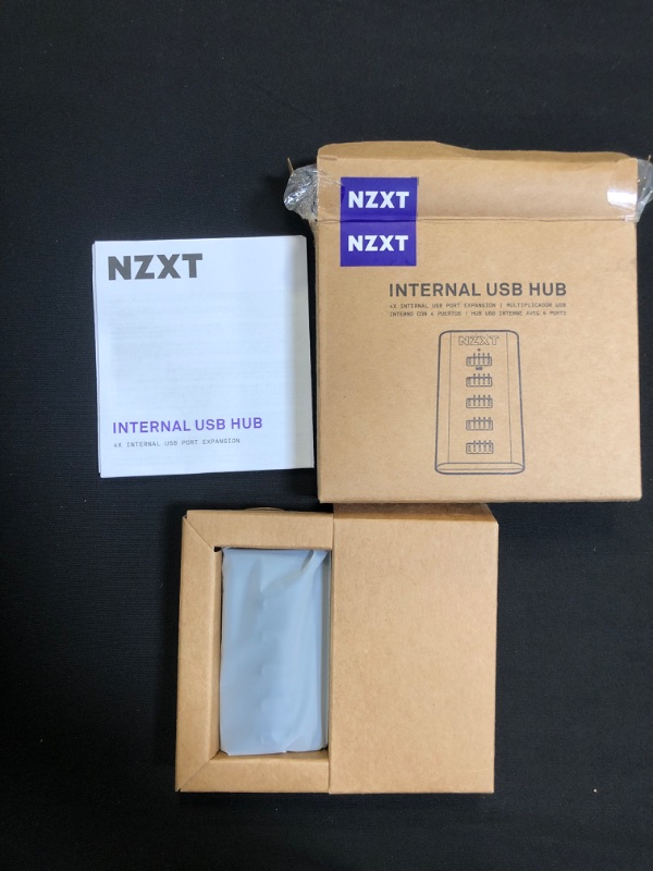 Photo 2 of NZXT Internal USB Hub 3