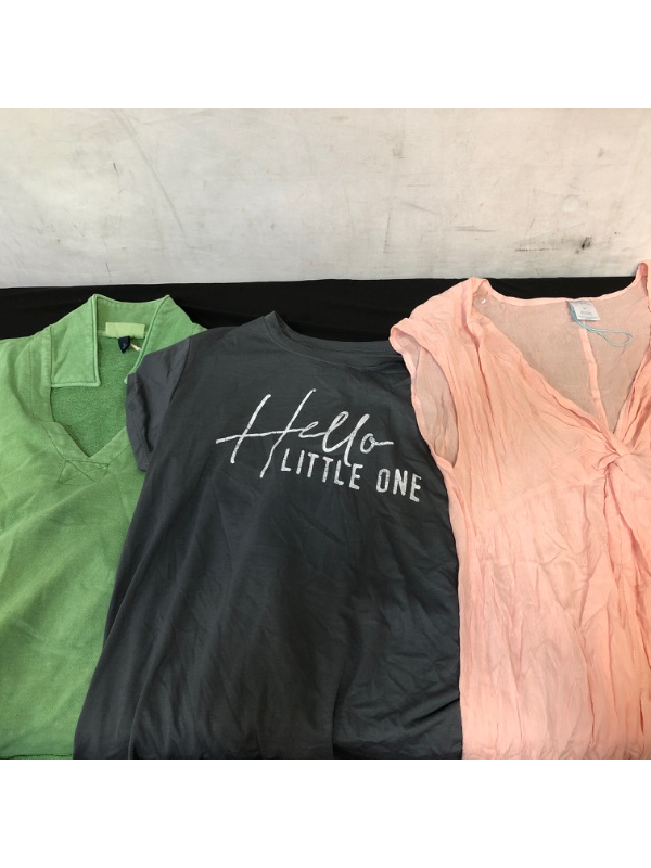 Photo 1 of 3PC LOT, VARIOUS WOMENS CLOTHING, SIZE M
