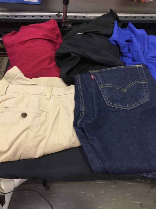 Photo 3 of BAG LOT OF MEN'S CLOTHING DIFFERENT SIZES   --SOLD AS IS ---