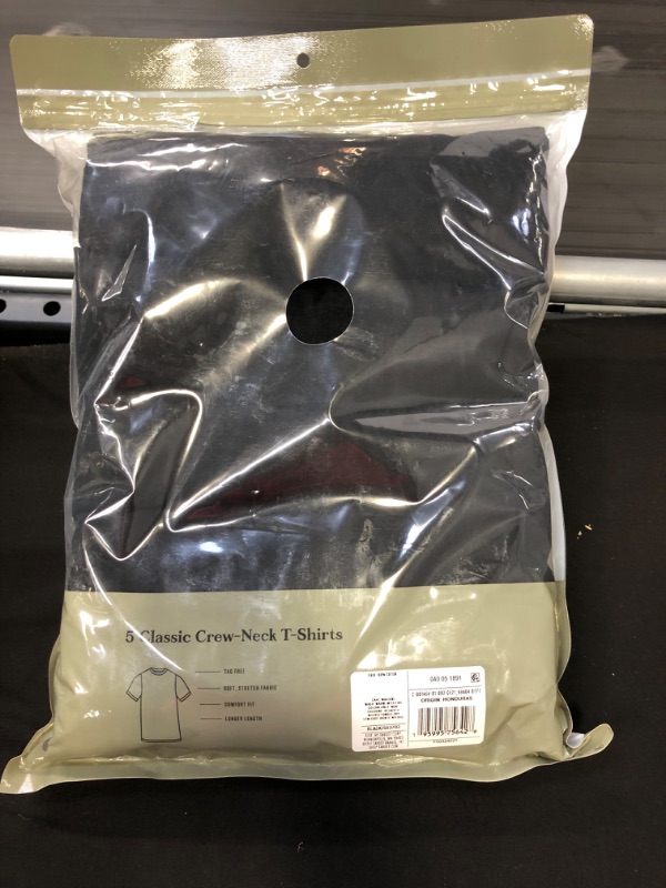 Photo 1 of Men's 4+1 Bonus Pack Short Sleeve Crew Neck Undershirt - Goodfellow & Co™ Black---Size  M---factory sealed