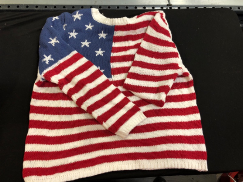 Photo 1 of AMERICAN FLAG LONG SLEEVE----SIZE XL---USED