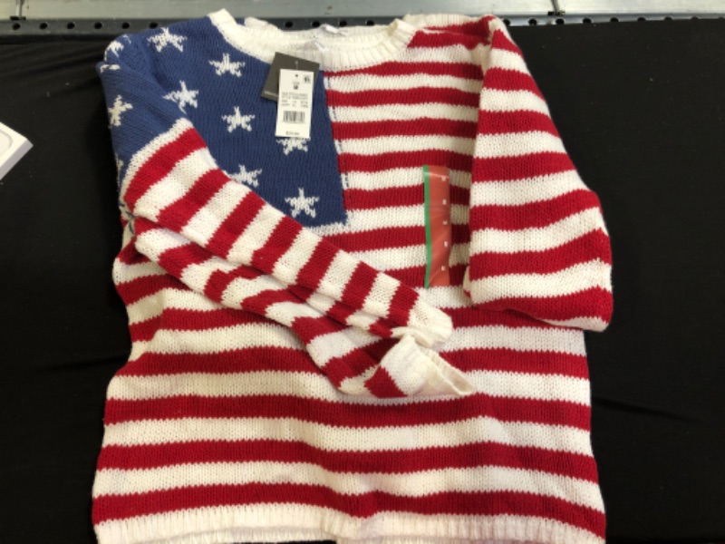 Photo 1 of AMERICAN FLAG SWEATER---SIZE M---USED