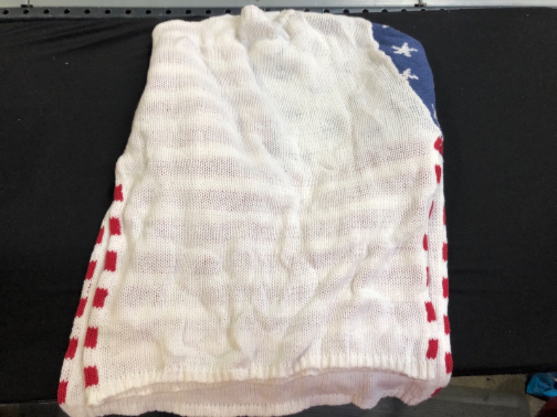 Photo 2 of AMERICAN FLAG SWEATER---SIZE M---USED