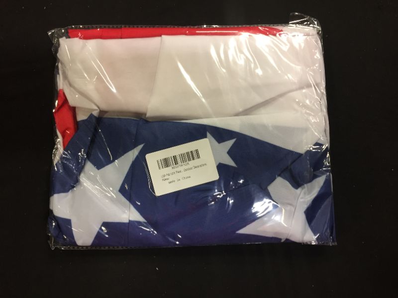 Photo 1 of 3x6 Ft Pleated Fan Flag
