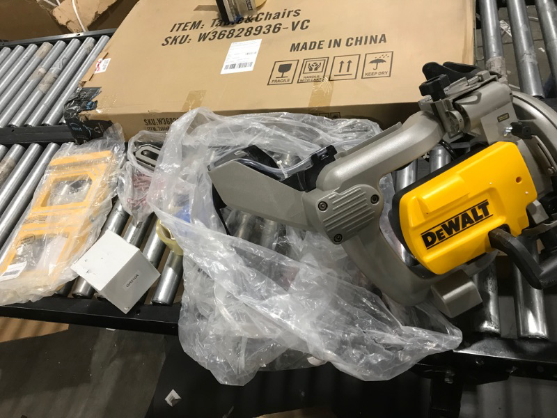 Photo 2 of "DeWALT D36000S 10" Professional Heavy Duty Wet Tile Saw Attachment W/ Stand"
