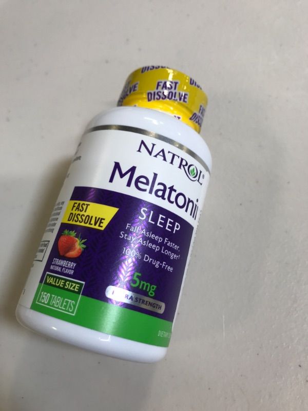 Photo 1 of Natrol Melatonin Fast Dissolve Tablets, Helps You Fall Asleep Faster, Stay Asleep Longer, Easy to Take, Dissolves in Mouth, Strengthen Immune System, Strawberry Flavor, 5mg, 150 Count EPX 03/31/24
