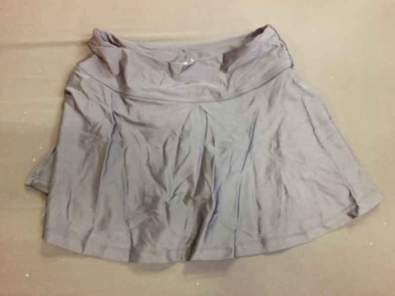 Photo 2 of BALEAF Women's High Waisted Tennis Skirt Golf Active Sport Running Skorts Skirts Ball Pockets-----SIZE M----USED