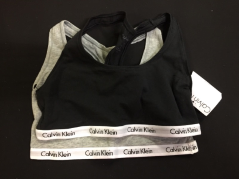 Photo 2 of Calvin Klein Women's Carousel Logo Bralette-----SIZE M---USED