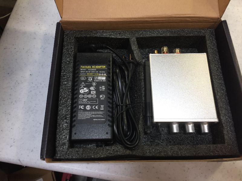 Photo 1 of Fosi Audio BT20A-S Bluetooth 5.0 Amplifier Stereo Audio Amp Receiver 2 Channel Mini Hi-Fi Class D Integrated Amp for Home Passive Speakers
