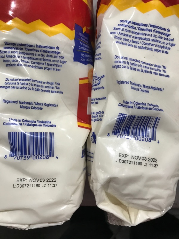 Photo 2 of (2 Pack) Donarepa Precooked White Corn Flour, 35.2 Oz, pack of 2, exp. date 11/3/22