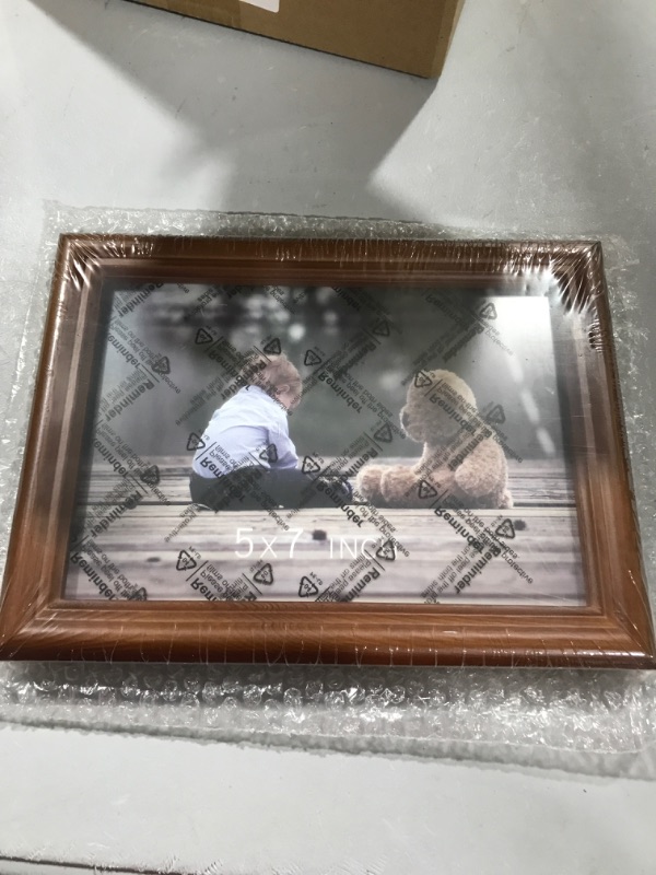 Photo 1 of 4 picture frames 5x7