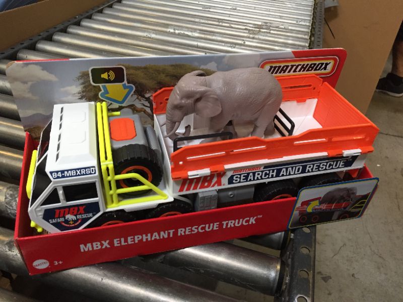 Photo 3 of Matchbox Elephant Off-Road Rescue Adventure Set With Truck And Elephant Figure, Action And Exploration Game For Kids Age 3 And Up
