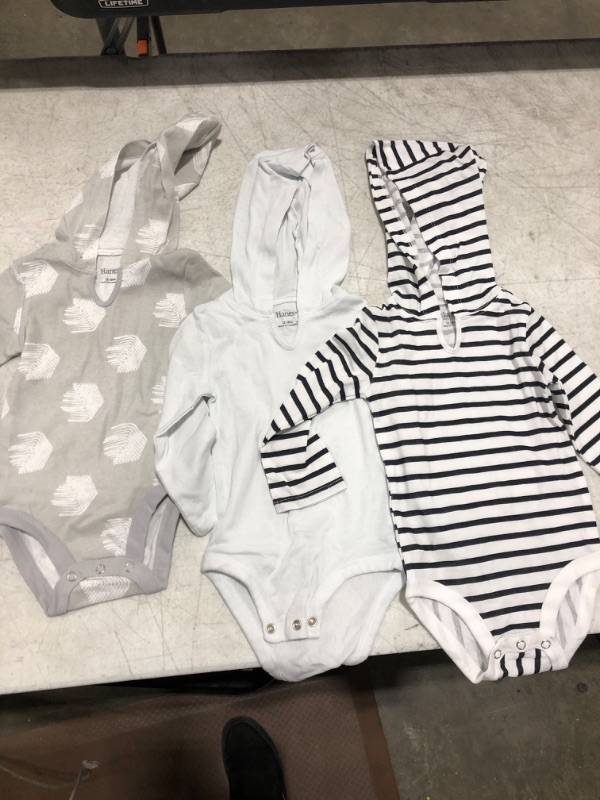 Photo 1 of 12 - 18M ONESIES 