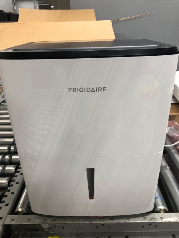 Photo 2 of Frigidaire FFAD3533W1 Dehumidifier, Moderate Humidity 35 Pint Capacity with a Easy-to-Clean Washable Filter and Custom Humidity Control for maximized comfort, in White
