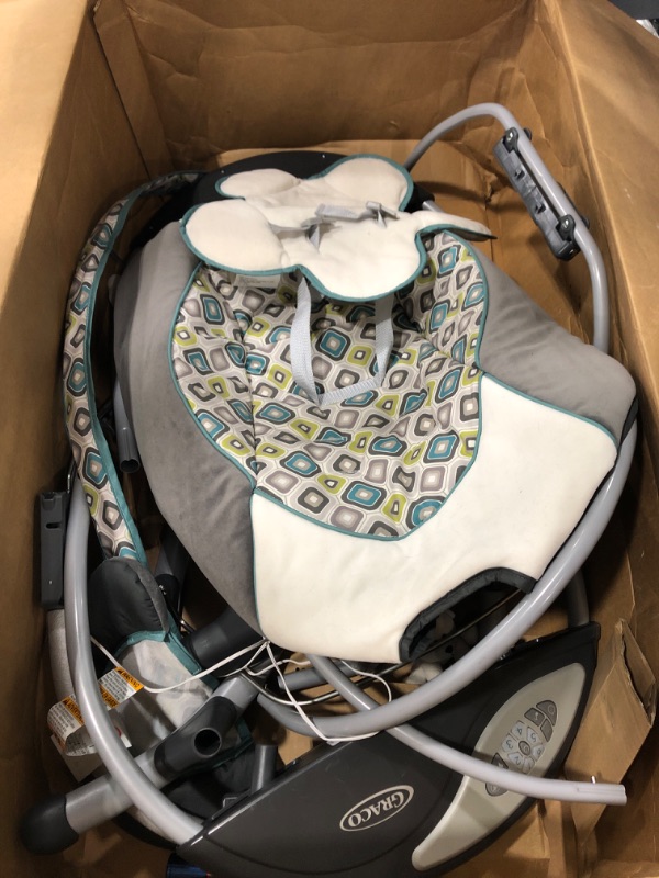 Photo 2 of Graco Glider LX Baby Swing