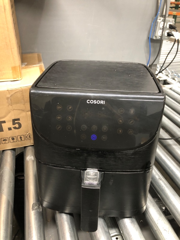 Photo 4 of Cosori Air Fryer,Max XL 5.8 Quart,1700-Watt Electric Hot Air Fryers Oven