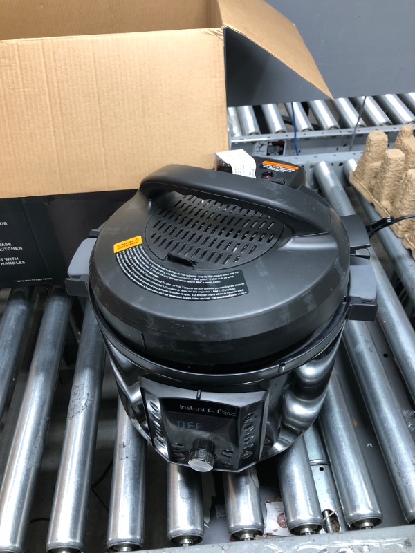 Photo 1 of Instant Pot Pro Crisp 11-in-1 Air Fryer and Electric Pressure Cooker Combo with Multicooker Lids that Air Fries, Steams, Slow Cooks, Sautés, Dehydrates, & More, Free App With Over 800 Recipes, 8 Quart 8QT Crisp(Black)