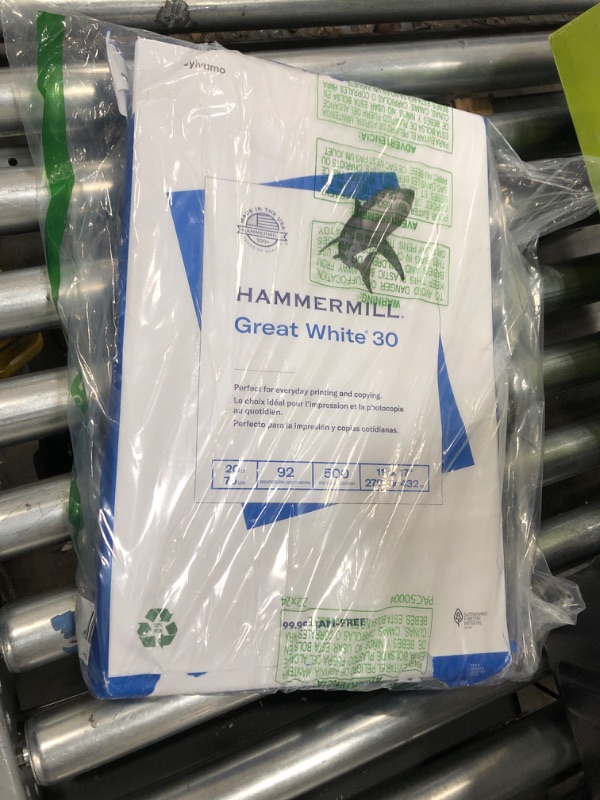 Photo 2 of Hammermill 86750 Great White Recycled Copy Paper, 92 Brightness, 20Lb, 11 X 17, 500 Sheets/Ream