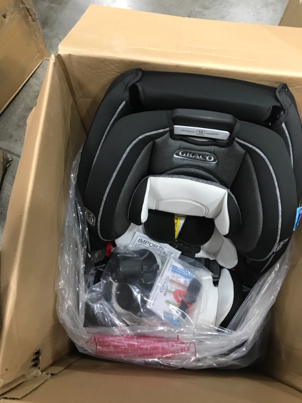 Photo 2 of Graco Fairmont 4ever DLX 4-in-1 Car Seat