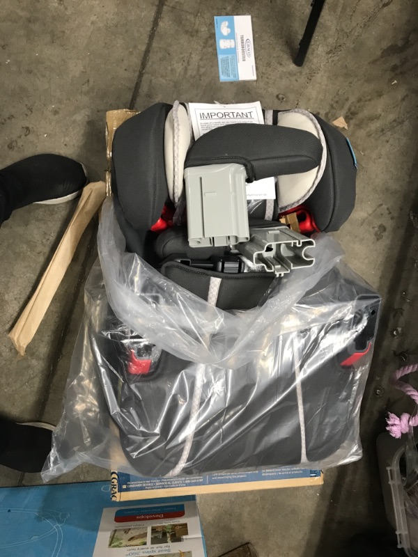 Photo 2 of Graco - TurboBooster Highback Booster Car Seat - Glacier