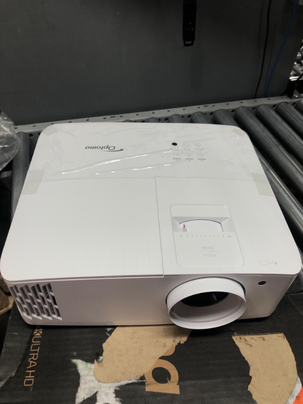 Photo 1 of Optoma UHD35 True 4K UHD Gaming Projector | 3,600 Lumens | 4.2ms Response Time at 1080p with Enhanced Gaming Mode | 240Hz Refresh Rate | HDR10 & HLG 2021 Model/Lowest Input Lag/3600 Lumens Projector
