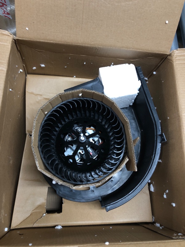 Photo 1 of UAC New HVAC Blower Motor BM 4065C - 64119245849 X5